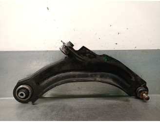 Recambio de brazo suspension inferior delantero derecho para renault clio iv (bh_) 1.5 dci 90 referencia OEM IAM 545049968R 5450