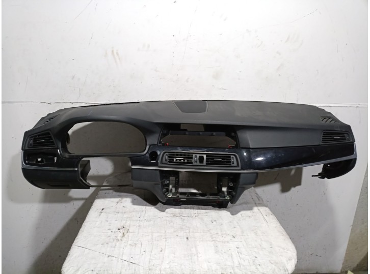 Recambio de salpicadero para bmw 5 touring (f11) 520 d referencia OEM IAM  51459207381 