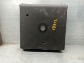 Replacement relay / fuse box for Seat Ibiza III (6L1) 1.4 16V OEM IAM reference 6Q1937049D 5WK48212D SIEMENS