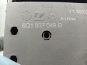 Replacement relay / fuse box for Seat Ibiza III (6L1) 1.4 16V OEM IAM reference 6Q1937049D 5WK48212D SIEMENS