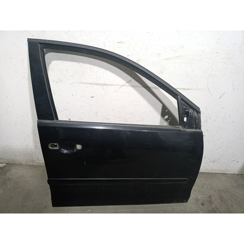 Recambio de puerta delantera derecha para volkswagen polo iv (9n_, 9a_) 1.4 16v referencia OEM IAM  6Q4831056P 