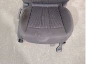 Replacement front right seat for Audi A4 B9 (8W2, 8WC) 2.0 TDI Quattro OEM IAM reference 8W0881106D 8W0881106D 