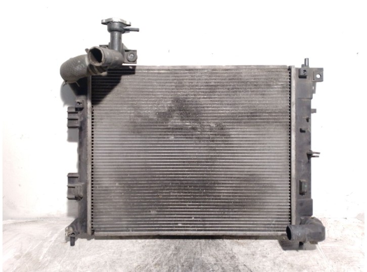 Recambio de radiador agua para hyundai i30 station wagon (gd) 1.6 crdi referencia OEM IAM 25310A5800 