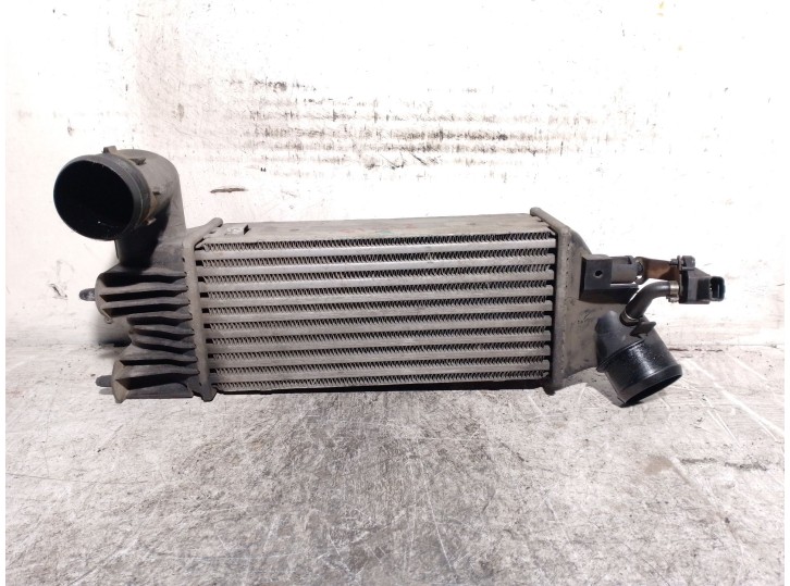 Replacement intercooler for Peugeot 406 (8B) 2.0 HDi 110 OEM IAM reference 9637809480 864223EF VALEO
