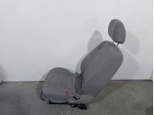 Replacement front right seat for Kia Sorento I (JC) 2.5 CRDi OEM IAM reference 883003E620YC2 883003E620YC2 