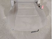 Replacement front right seat for Kia Sorento I (JC) 2.5 CRDi OEM IAM reference 883003E620YC2 883003E620YC2 