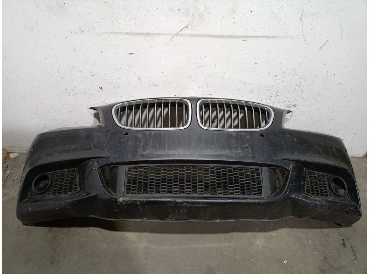 Replacement front bumper for BMW 5 Touring (F11) 520 D OEM IAM reference 51117285961 
