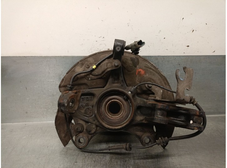 Replacement front left steering knuckle for Citroën C4 Picasso II 1.2 THP 130 OEM IAM reference 1610137880 1610137880 