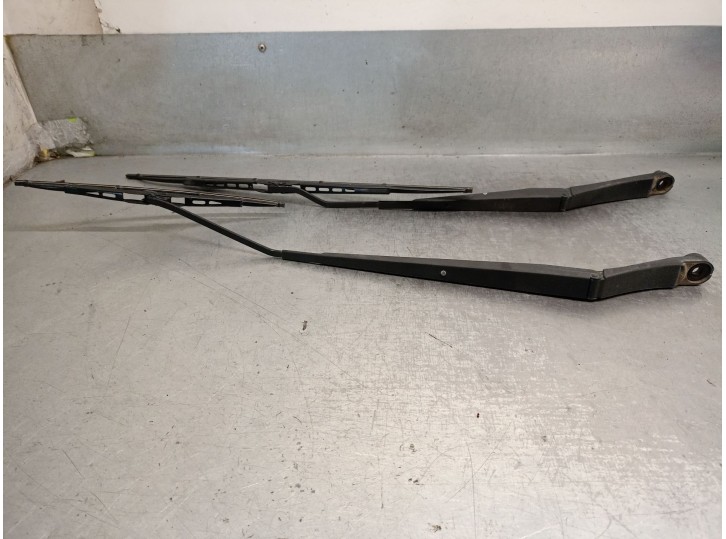 Recambio de brazo limpia delantero derecho para nissan micra iv (k13k, k13kk) 1.2 referencia OEM IAM 288861HB3A 288811HB3A 