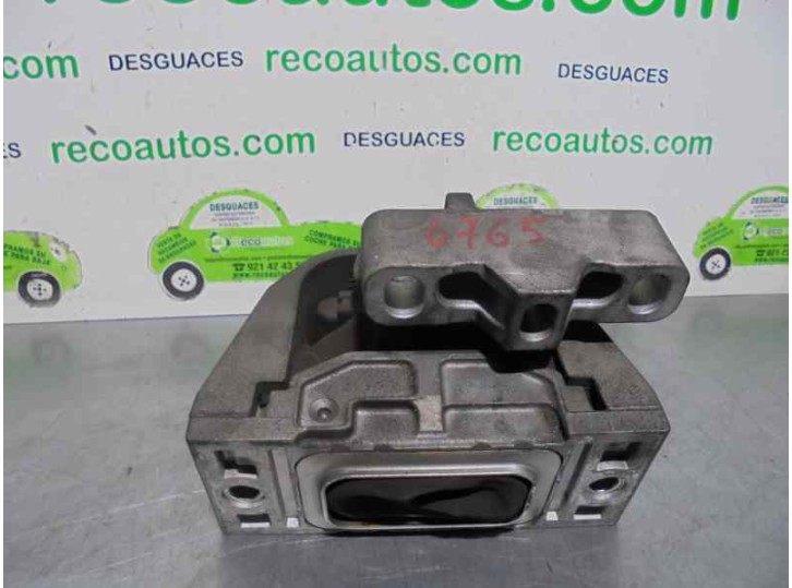 Recambio de soporte motor derecho para skoda octavia berlina (1u2) 1.9 tdi referencia OEM IAM 1J0199262BF 