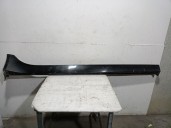 Recambio de faldon lateral para jaguar xe (x760) 2.0 d referencia OEM IAM  T4N13182LML 