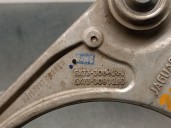 Recambio de brazo suspension superior delantero derecho para jaguar xe (x760) 2.0 d referencia OEM IAM GX733084 T2H3192 