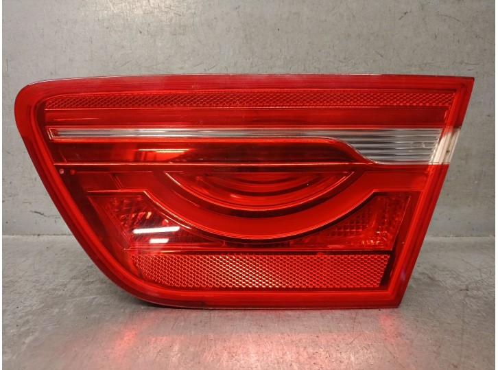 Replacement rear tailgate light for Jaguar XE (X760) 2.0 D OEM IAM reference GX7315K272BG T4N7914 