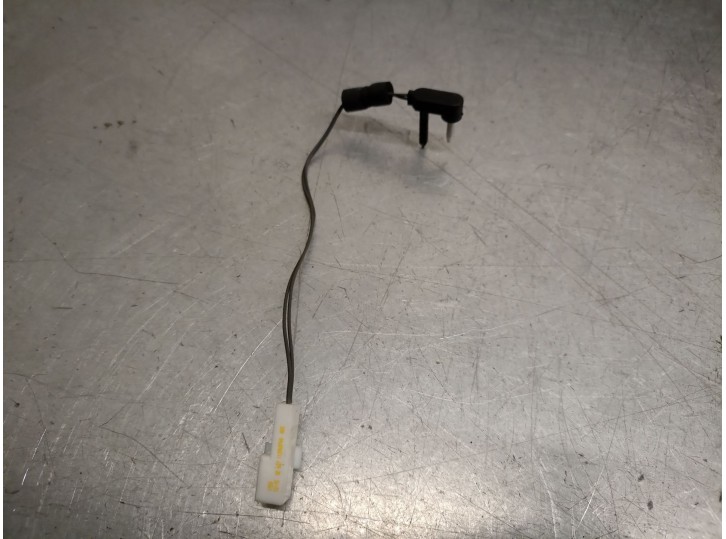 Recambio de sensor para jaguar xe (x760) 2.0 d referencia OEM IAM C2Z6528 C2Z6528 