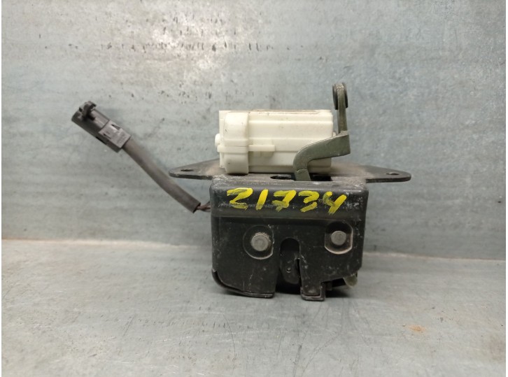 Recambio de cerradura maletero / porton para fiat croma (194_) 1.9 d multijet (194axb1b) referencia OEM IAM 002065006100 035066