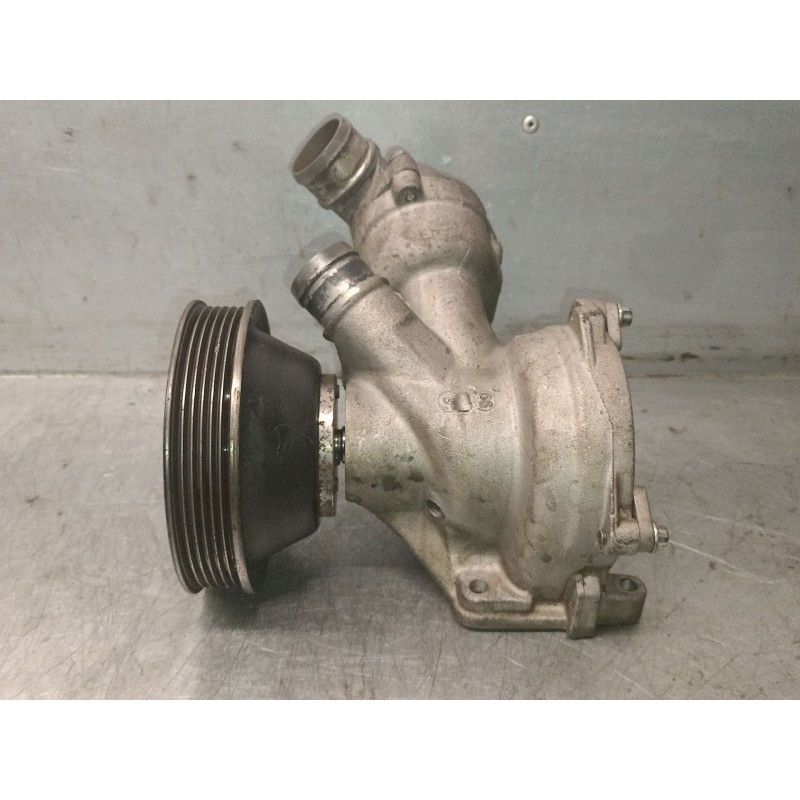 Recambio de bomba agua para mercedes-benz 124 sedán (w124) 300 e referencia OEM IAM A1032003701 A1032003701 