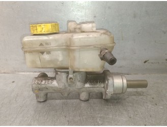 Recambio de bomba freno para seat ibiza iii (6l1) 1.4 16v referencia OEM IAM X5617 6Q0611019Q 