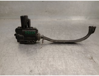 Recambio de motor tapa deposito combustible para jaguar xe (x760) 2.0 d referencia OEM IAM C2Z13877 C2Z13877 