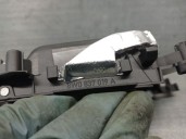 Replacement left front interior door handle for Audi A4 B9 (8W2, 8WC) 2.0 TDI Quattro OEM IAM reference 8W0837019A 
