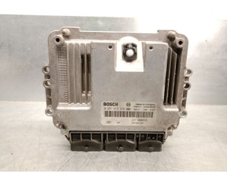 Recambio de centralita motor uce para renault megane iii coupé (dz0/1_) 1.9 dci (dz0n, dz0j, dz1j, dz1k) referencia OEM IAM 2371