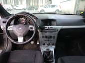 opel astra h gtc (a04) del año 2005