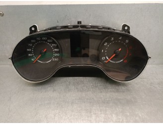 Recambio de cuadro instrumentos para fiat tipo station wagon (356_, 357_) 1.4 (356wxf1b) referencia OEM IAM 00521223240 52122324