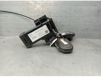 Replacement ignition switch for Citroën C4 Picasso II 1.2 THP 130 OEM IAM reference 9814247280 9814247280 