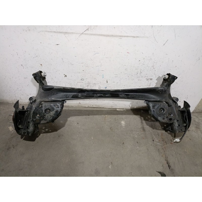 Recambio de puente trasero para mazda cx-30 (dm) skyactiv-g m hybrid referencia OEM IAM  DFR528B0XB 