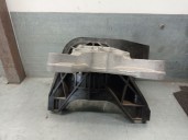 Replacement right engine mount for Citroën C4 Picasso II 1.2 THP 130 OEM IAM reference 9800895680 9800895680 