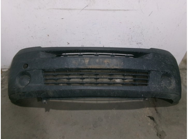 Recambio de paragolpes delantero para renault master ii furgoneta (fd) 2.5 dci referencia OEM IAM 8200394563 