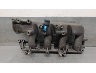 Recambio de colector admision para opel astra h gtc (a04) 1.9 cdti (l08) referencia OEM IAM 55192747 5850127 BOSCH