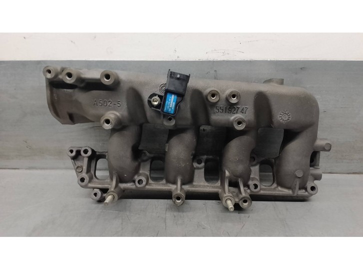 Recambio de colector admision para opel astra h gtc (a04) 1.9 cdti (l08) referencia OEM IAM 55192747 5850127 BOSCH