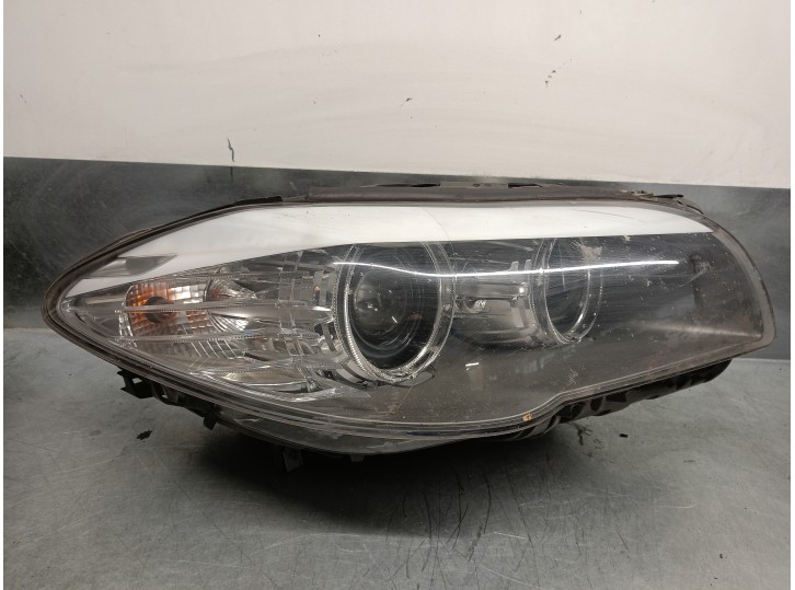 Replacement right headlight for BMW 5 Touring (F11) 520 d OEM IAM reference 63117203240 63117203240 