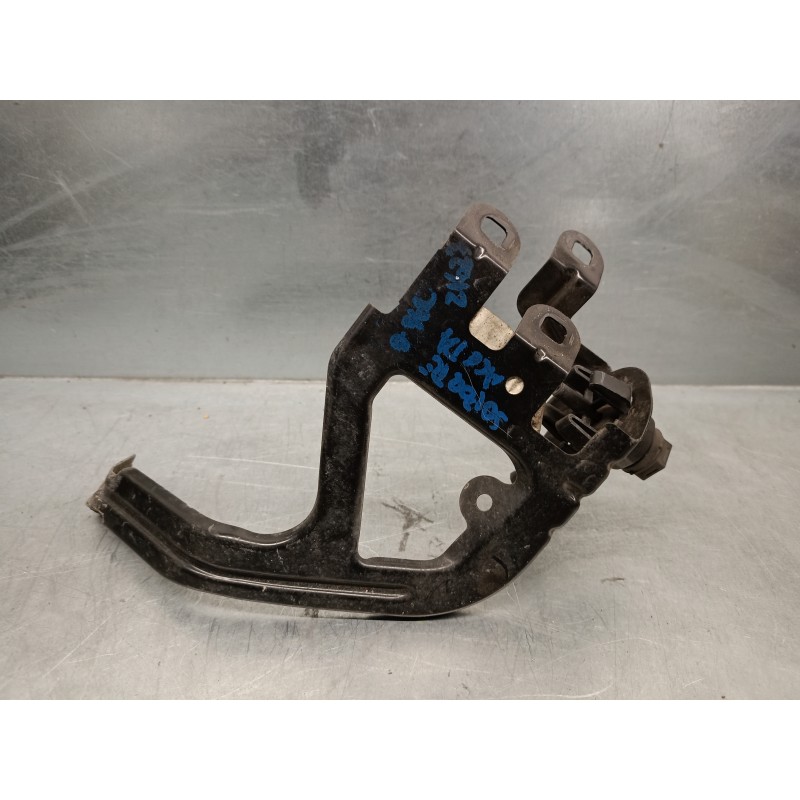 Recambio de refuerzo lateral para bmw 5 touring (f11) 520 d referencia OEM IAM 41357207210 41357207210 