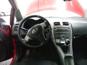 toyota auris (_e15_) del año 2007