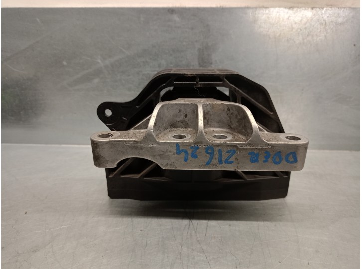Replacement right engine mount for Opel Corsa F (P2JO) 1.5 (68) OEM IAM reference CMP243427 