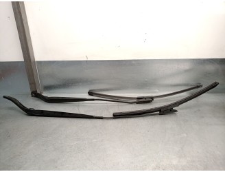 Recambio de brazo limpia delantero derecho para citroën jumpy iii furgoneta (v_) 1.6 bluehdi 115 referencia OEM IAM 1615627280 1