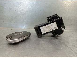 Replacement ignition switch for Citroën C4 Picasso II 1.2 THP 130 OEM IAM reference 9814247280 