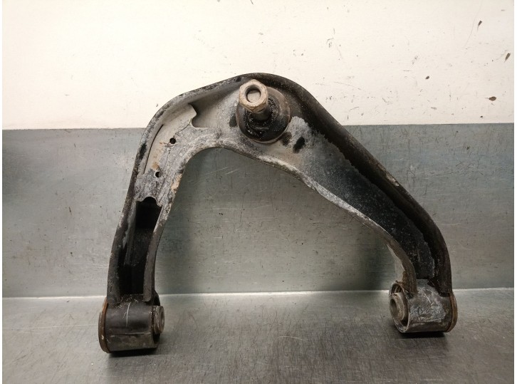 Recambio de brazo suspension superior delantero izquierdo para nissan navara np300 pick-up (d23, d23t) 2.3 dci referencia OEM IA