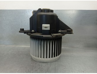 Recambio de motor calefaccion para citroën c4 picasso ii 1.2 thp 130 referencia OEM IAM 1609690280 1609690280 5P130000927229 DEN