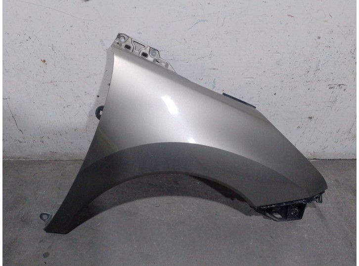 Recambio de aleta delantera derecha para peugeot 3008 i monospace (0u_) 1.6 hdi referencia OEM IAM 7841Z1 