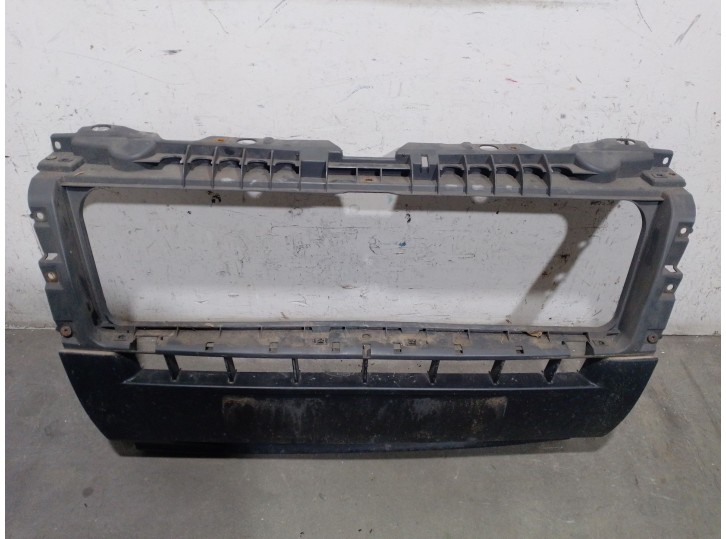 Recambio de paragolpes delantero para citroën jumper ii furgoneta 2.2 hdi 110 referencia OEM IAM 7401NN 