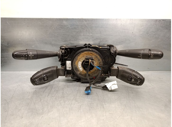 Recambio de mando luces para peugeot 3008 i monospace (0u_) 1.6 hdi referencia OEM IAM 96773912XT 1009204519