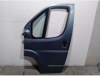 Replacement front left door for Citroën Jumper II Van 2.2 HDI 110 OEM IAM reference 9002EJ 