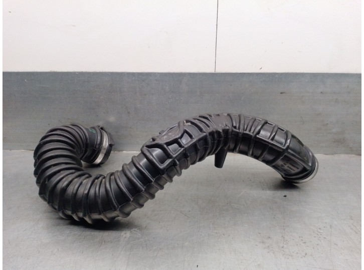 Recambio de tubo para renault trafic ii autobús (jl) 2.0 dci 115 referencia OEM IAM 8200607748 8200806067 