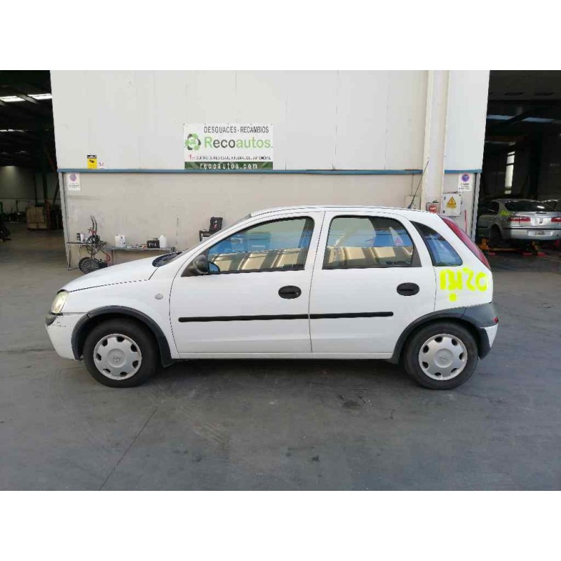 opel corsa c del año 2001