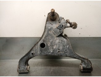 Recambio de brazo suspension inferior delantero derecho para nissan navara np300 pick-up (d23, d23t) 2.3 dci referencia OEM IAM 