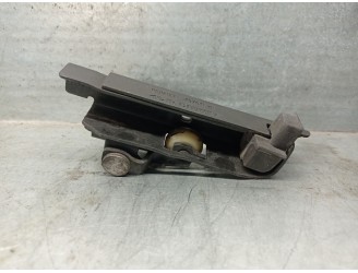 Recambio de bisagra puerta para renault kangoo / grand kangoo ii (kw0/1_) 1.5 dci 110 (kw06, kw12) referencia OEM IAM 497641D  