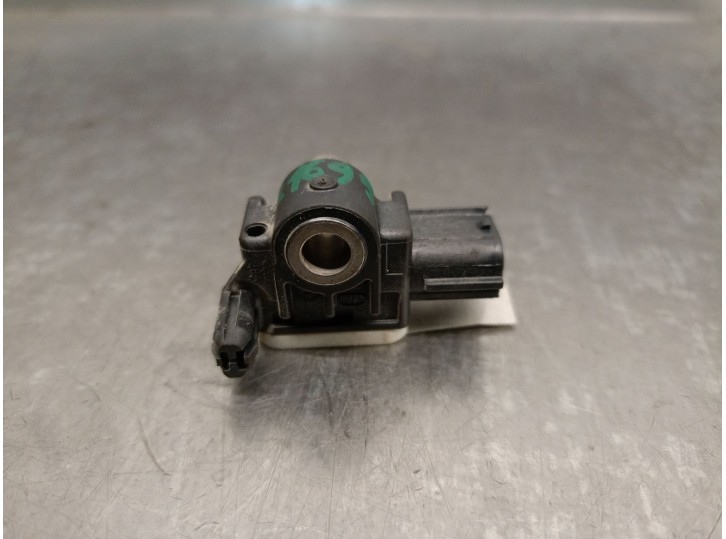 Recambio de sensor impacto para nissan navara np300 pick-up (d23, d23t) 2.3 dci referencia OEM IAM 988303JA0A 