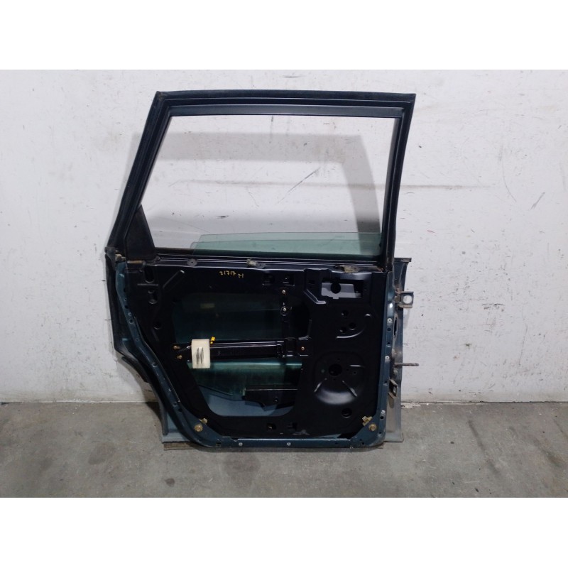 Recambio de puerta trasera izquierda para audi 100 c3 sedán (443, 444) 2.2 referencia OEM IAM 443833051D 443833051D 